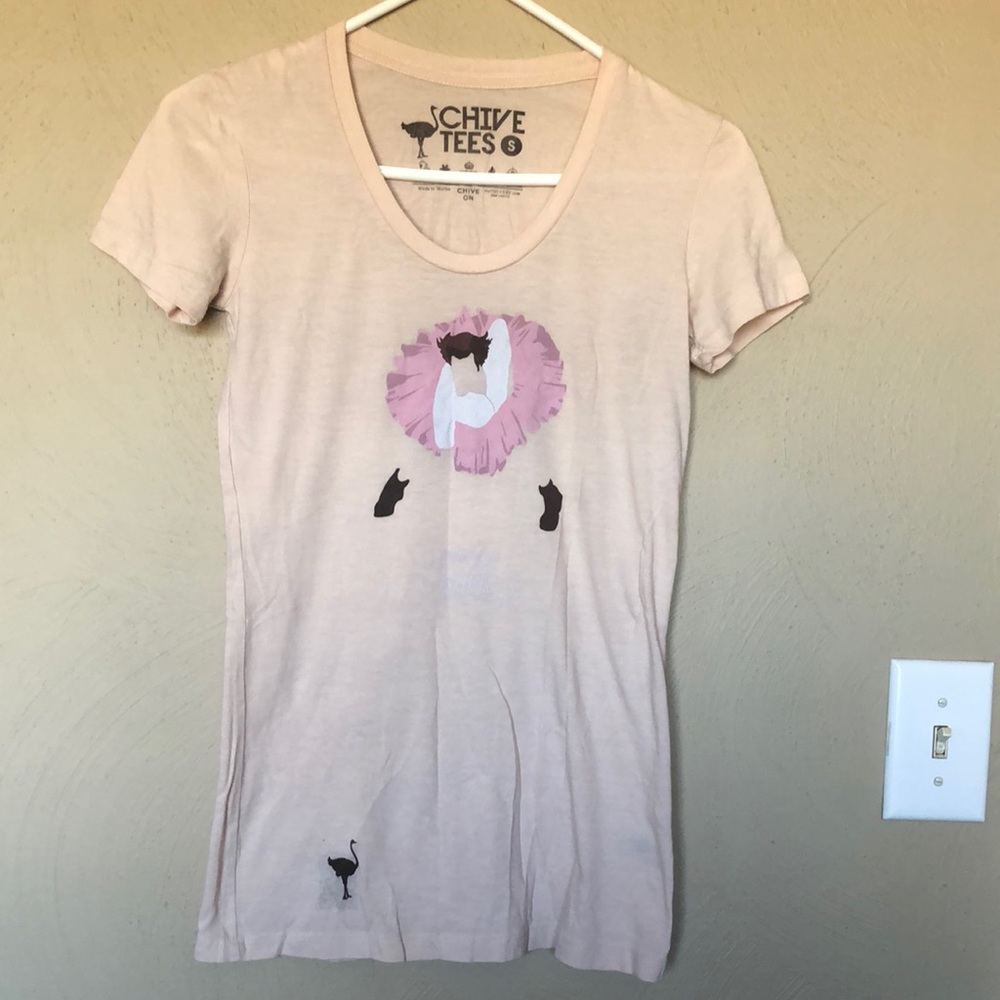 Einhorn is Finkle CHIVE tee